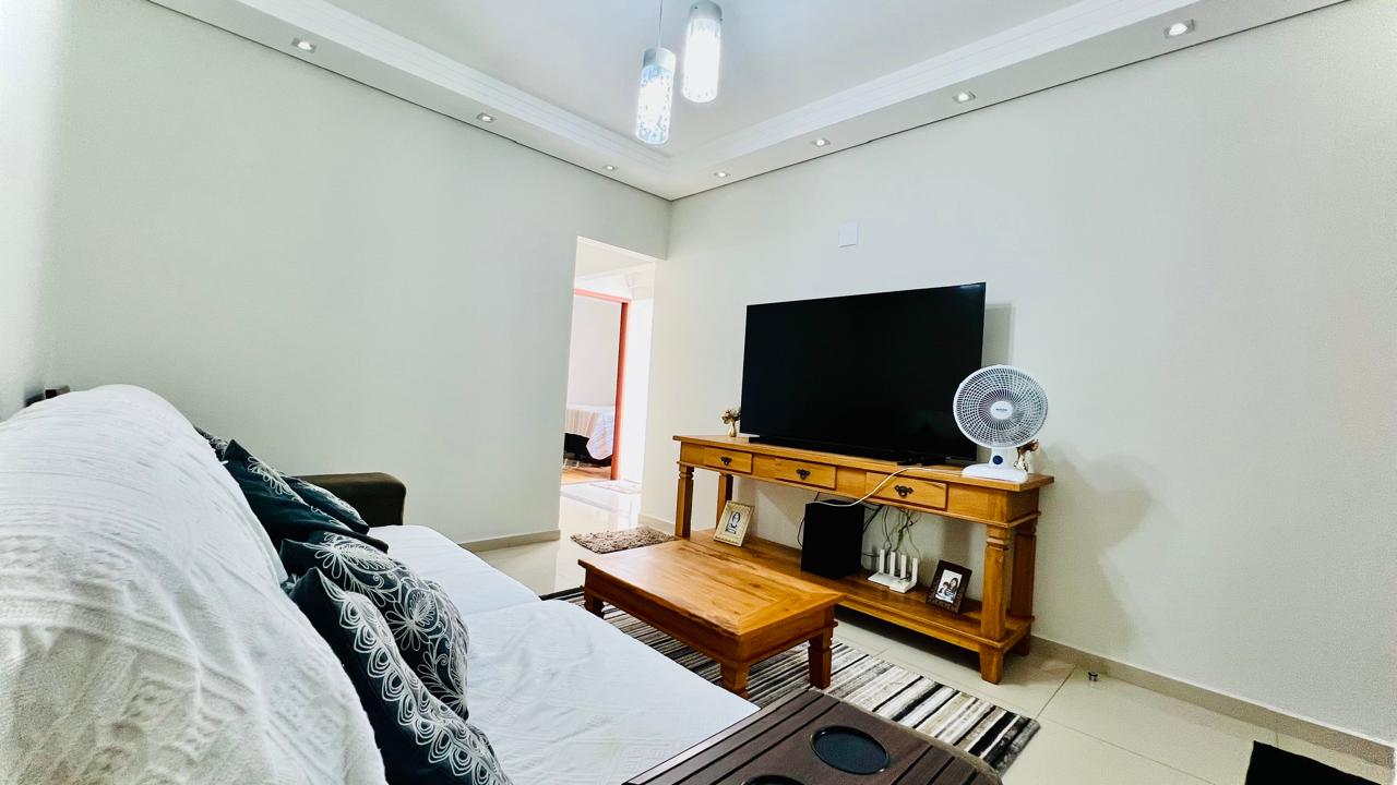 Casa com 3 dormitórios à venda, 300m² por R$ 730.000 - Jardim Esplanada - Boituva/SP