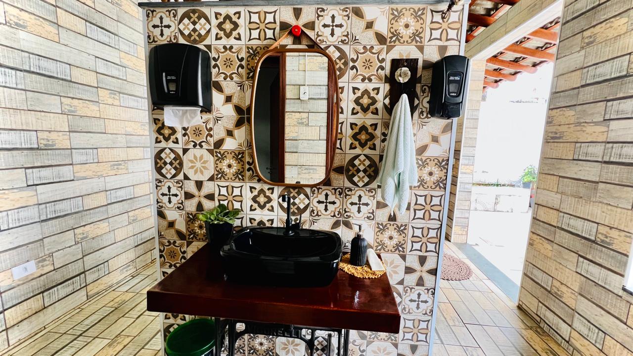 Casa com 3 dormitórios à venda, 300m² por R$ 730.000 - Jardim Esplanada - Boituva/SP