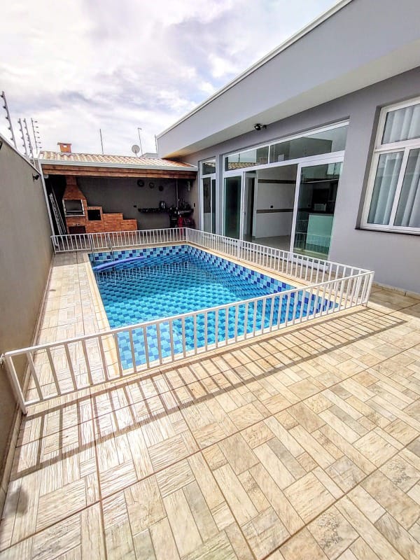 Casa à Venda no Recanto dos Primaveras II - Boituva, SP