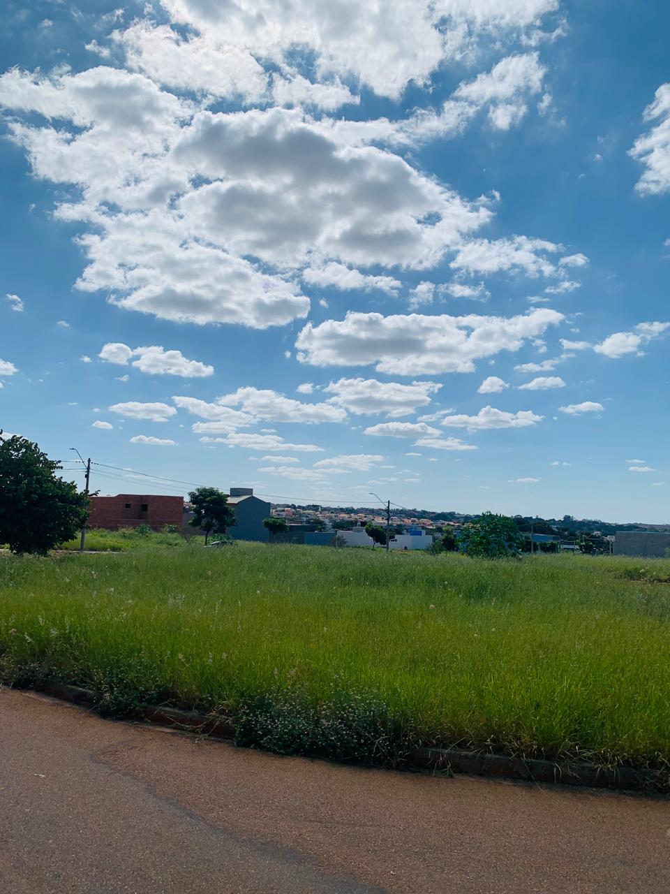 Terreno Comercial à Venda com 434m², no Bairro Portal Ville Jardins, Boituva/SP