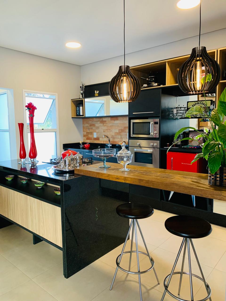 Casa Térrea à Venda com 269m², no Condomínio Flora Ville, Boituva/SP