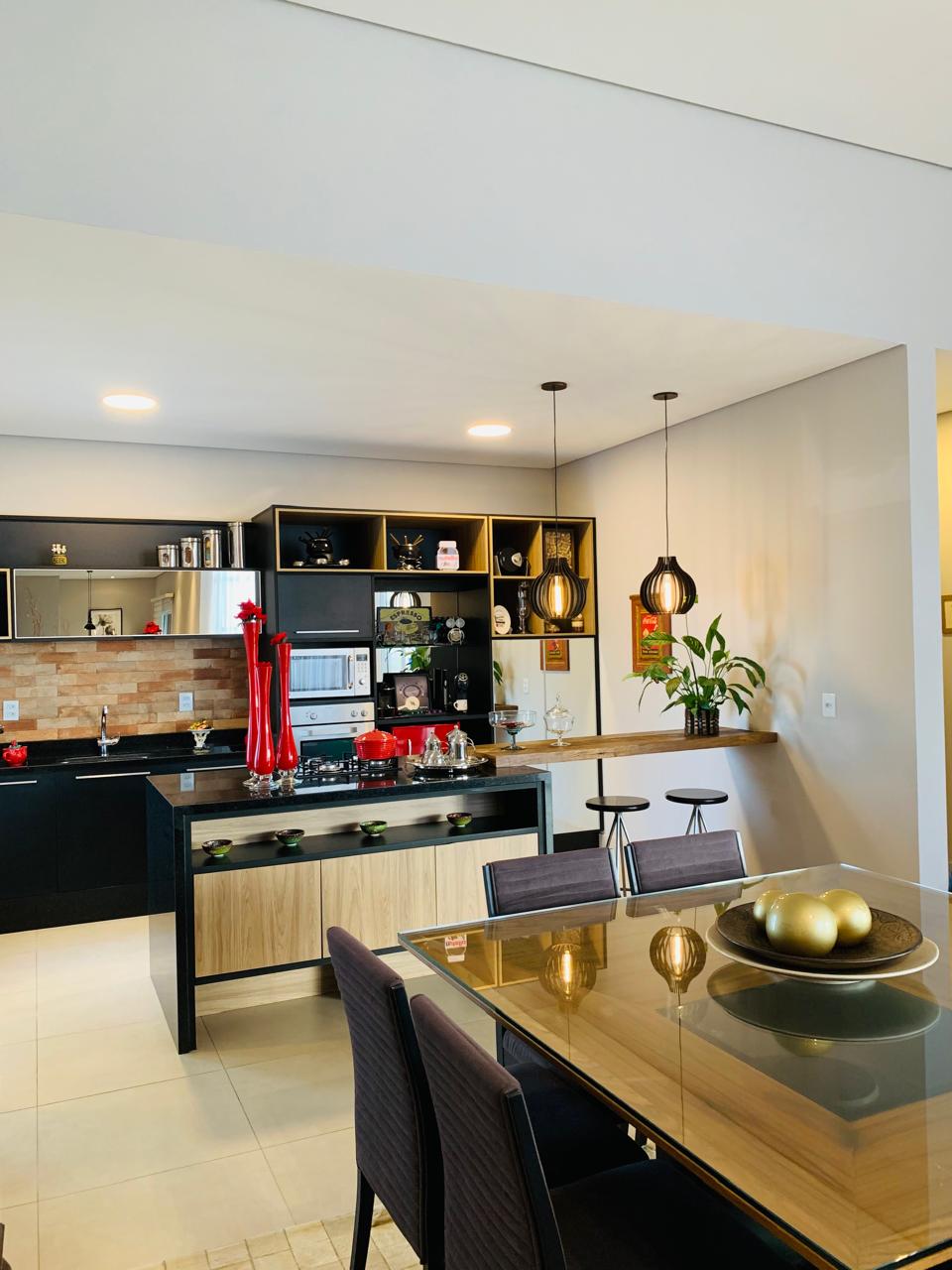 Casa Térrea à Venda com 269m², no Condomínio Flora Ville, Boituva/SP