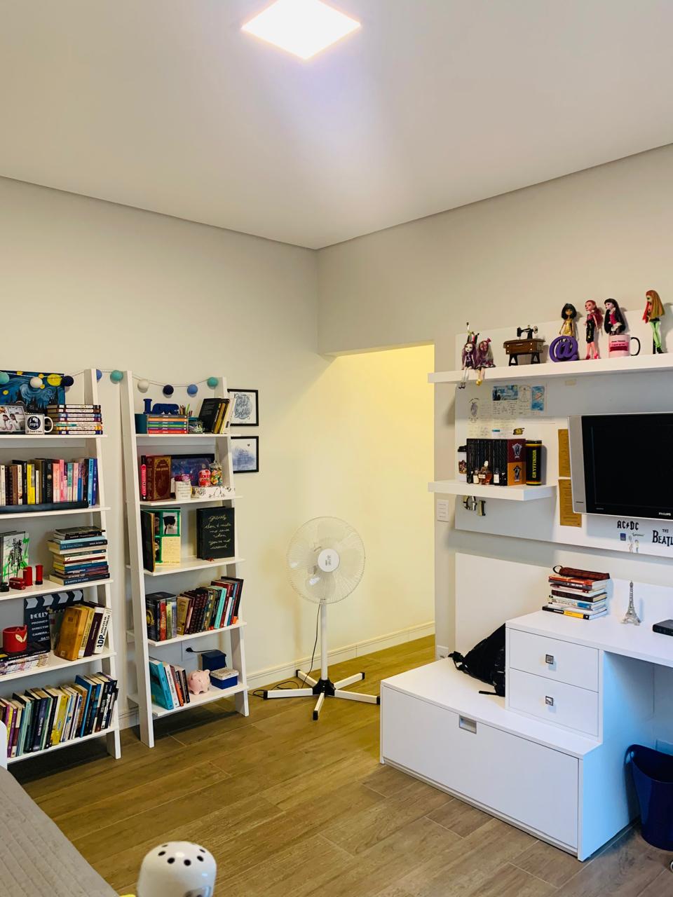 Casa Térrea à Venda com 269m², no Condomínio Flora Ville, Boituva/SP