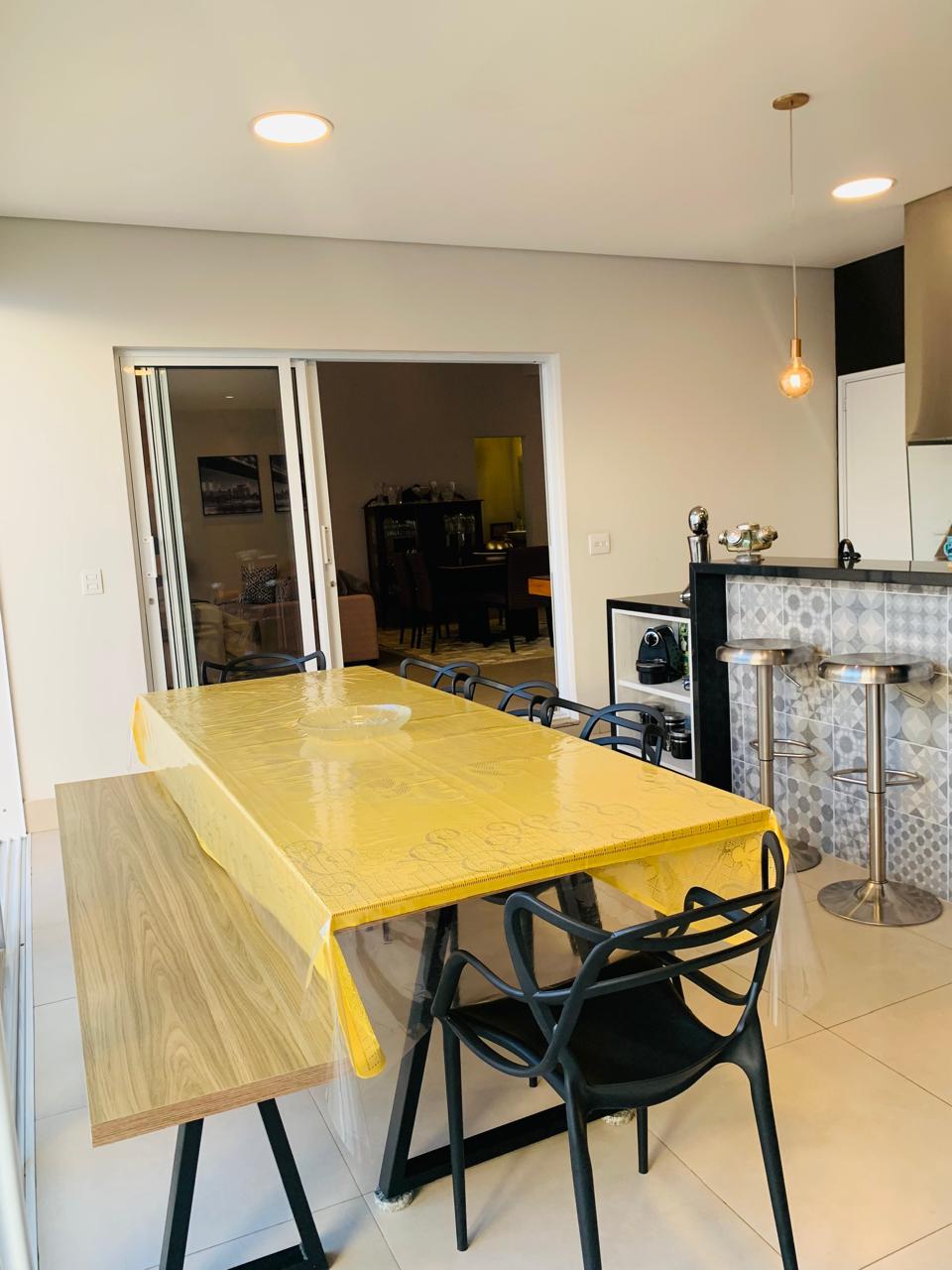 Casa Térrea à Venda com 269m², no Condomínio Flora Ville, Boituva/SP