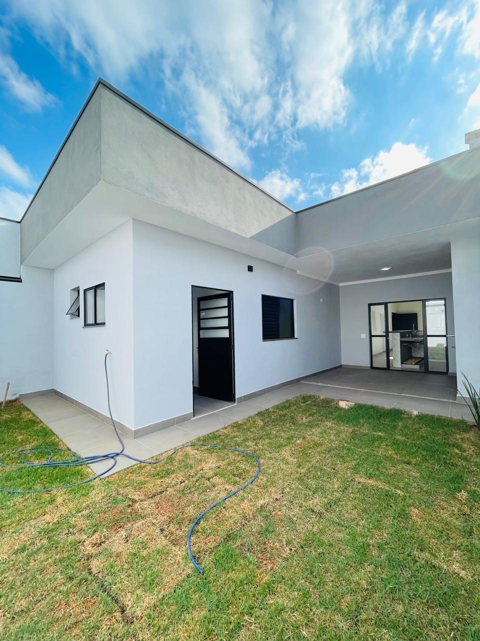 Casa á Venda 132m² com 03 dormitórios, sendo 01 suíte - Bairro Portal Ville Jardins, Boituva