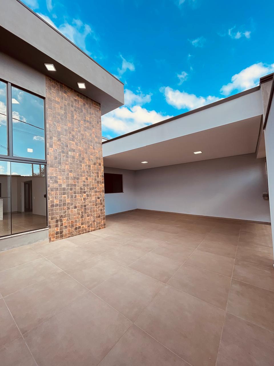 Casa á Venda 132m² com 03 dormitórios, sendo 01 suíte - Bairro Portal Ville Jardins, Boituva