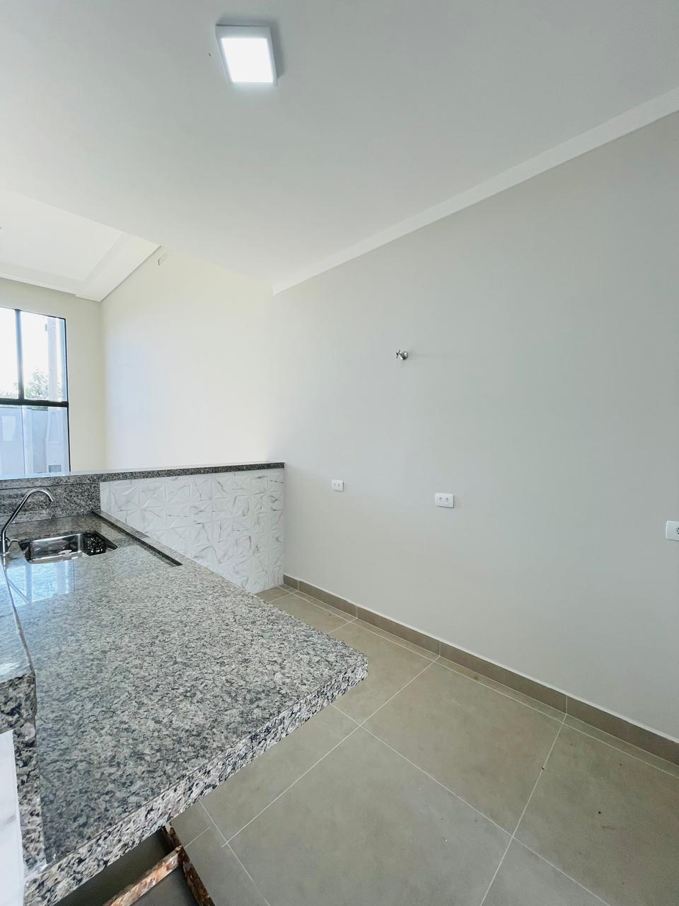 Casa á Venda 132m² com 03 dormitórios, sendo 01 suíte - Bairro Portal Ville Jardins, Boituva