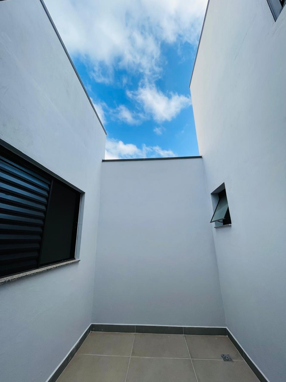 Casa á Venda 132m² com 03 dormitórios, sendo 01 suíte - Bairro Portal Ville Jardins, Boituva