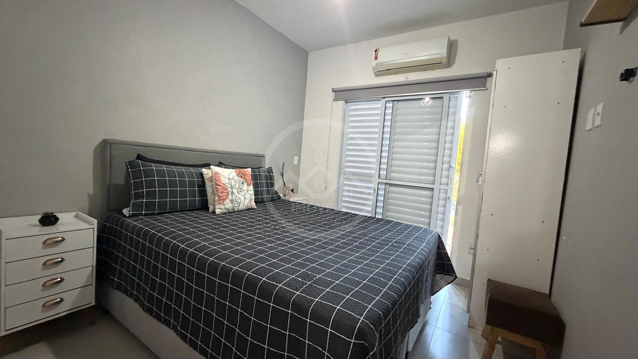 Sobrado à Venda com 60m², 02 dormitórios - Bairro Vitiello, Boituva/SP