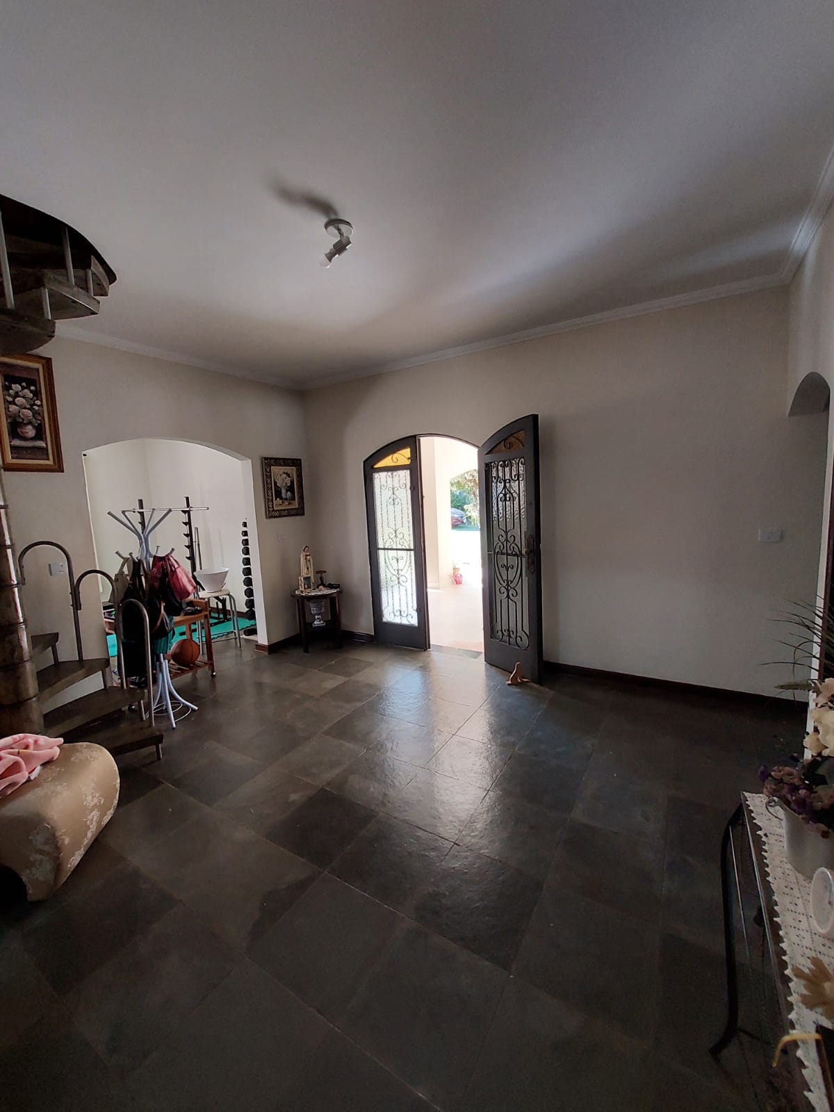 Chácara Exclusiva com 366m², 04 dormitórios - Bairro Flamboyant, Boituva/SP