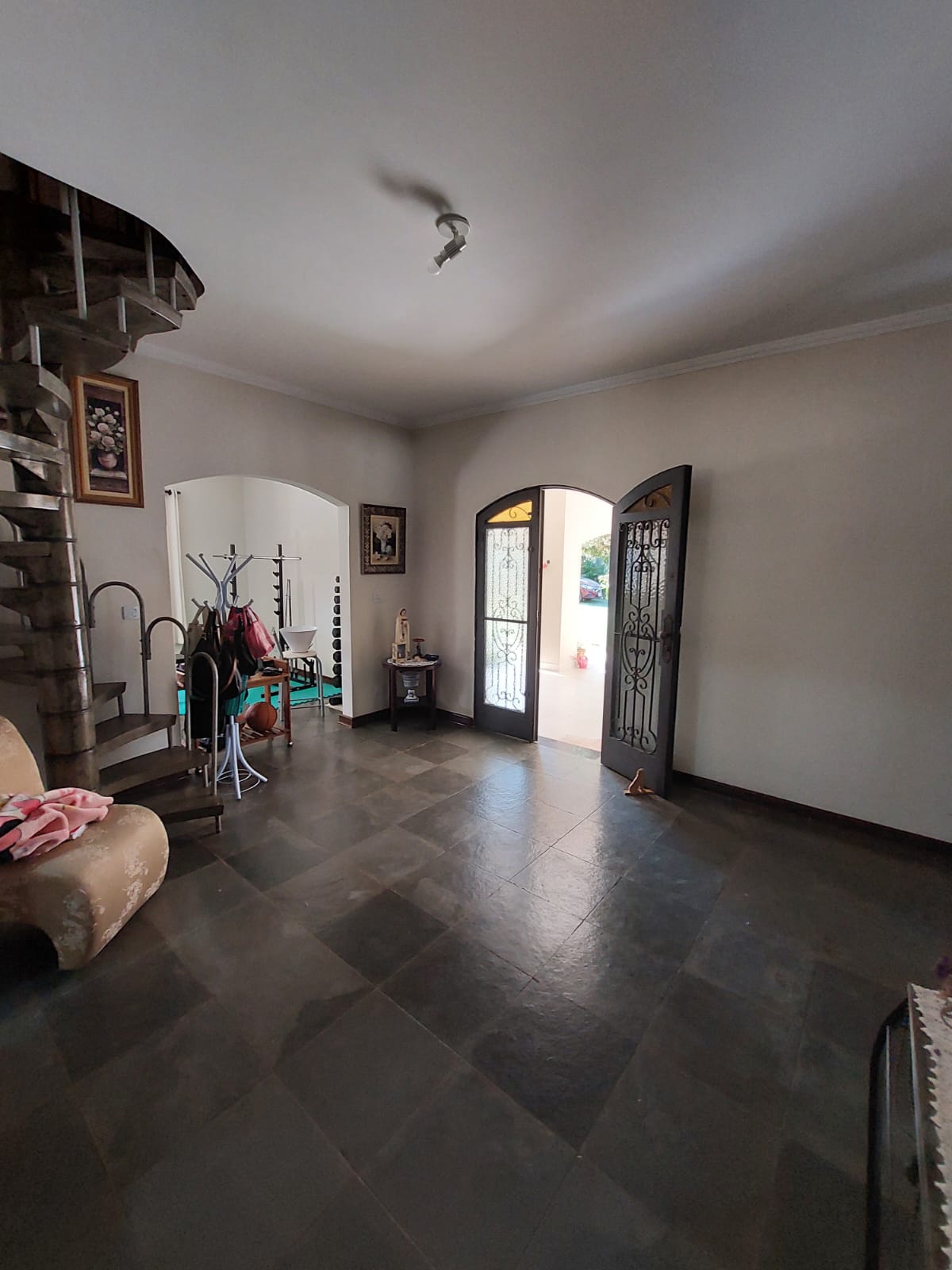 Chácara Exclusiva com 366m², 04 dormitórios - Bairro Flamboyant, Boituva/SP