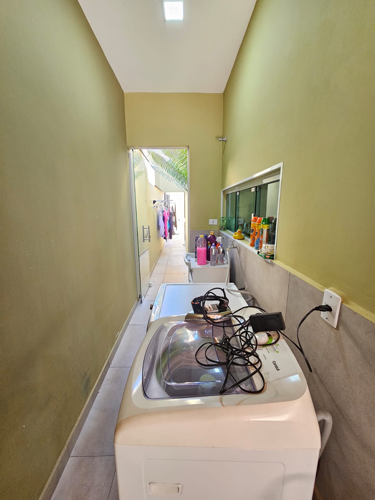 Casa à Venda  com 3 Quartos, sendo 02 Suítes no Bairro Portal Ville Primavera, em Boituva