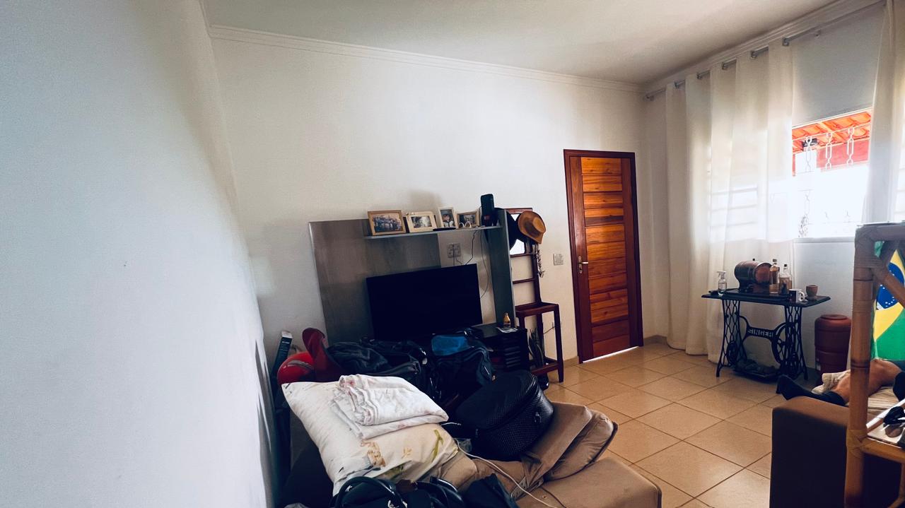 Chácara à venda com escritura, no Jardim Valparaíso em Boituva