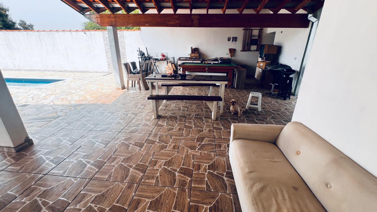 Chácara à venda com escritura, no Jardim Valparaíso em Boituva