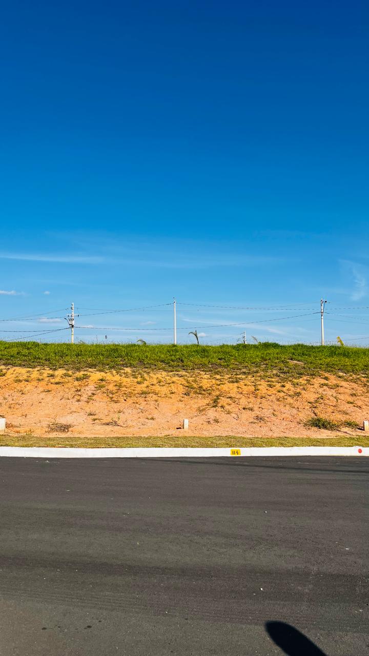 Terreno à venda no Condomínio Reserva dos Ipês, Boituva, 210,81m², R$ 210.000