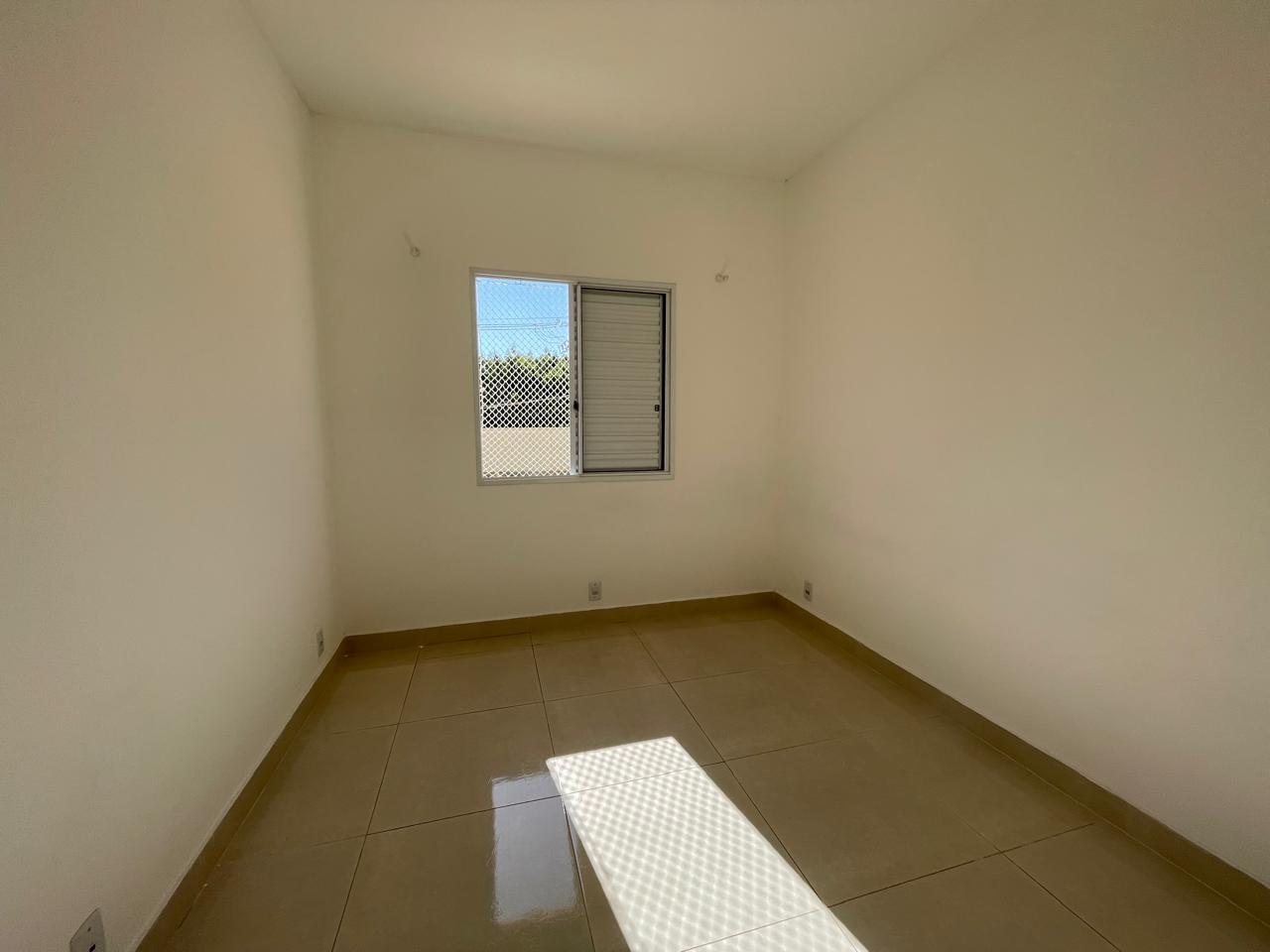 Apartamento Térreo à Venda no Condomínio Recanto dos Pássaros em Boituva