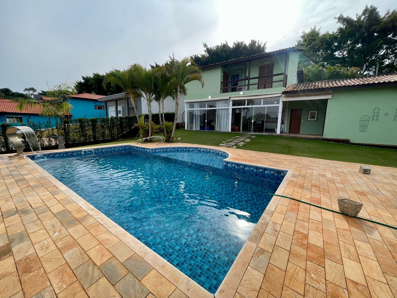 Chácara com 3 dormitórios à venda, 240m² por R$ 960.000 - Condomínio Nova Rheata - Boituva/SP