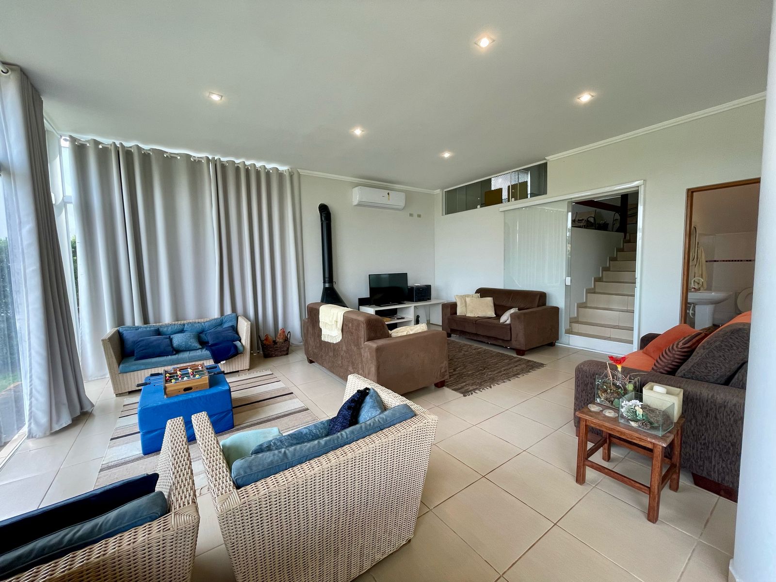 Chácara com 3 dormitórios à venda, 240m² por R$ 960.000 - Condomínio Nova Rheata - Boituva/SP