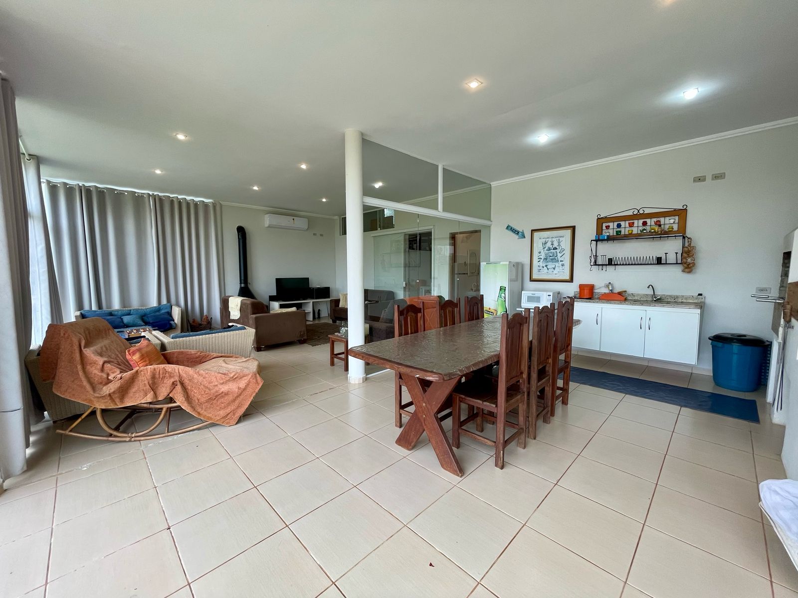 Chácara com 3 dormitórios à venda, 240m² por R$ 960.000 - Condomínio Nova Rheata - Boituva/SP