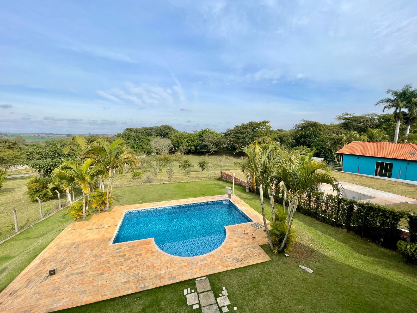 Chácara com 3 dormitórios à venda, 240m² por R$ 960.000 - Condomínio Nova Rheata - Boituva/SP