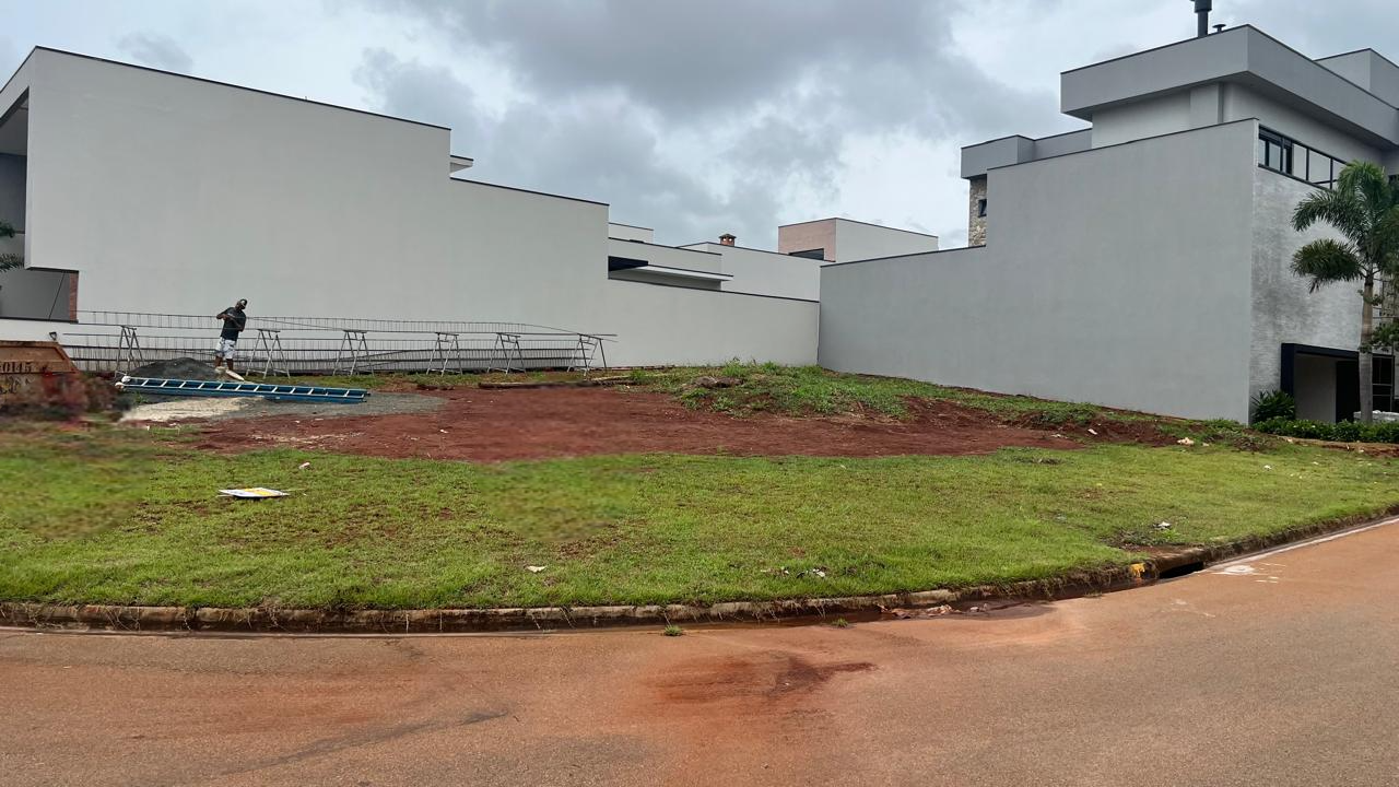 Terreno à venda, 384m² por R$ 430.000 - Condomínio Portal Ville Jardim Europa - Boituva/SP