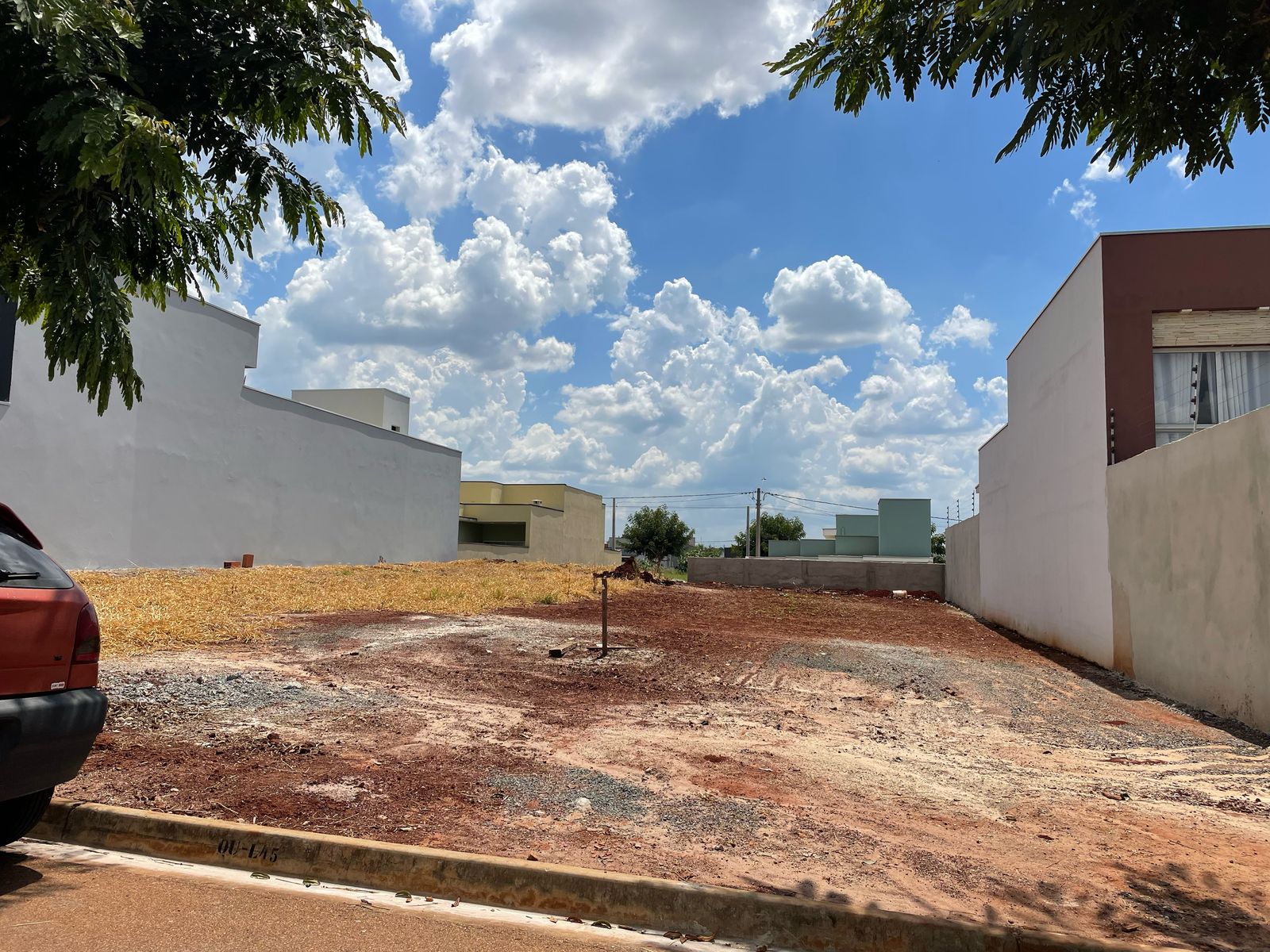 Terreno plano à venda, 200 m² por R$ 192.000 - Portal Ville Jardins - Boituva/SP