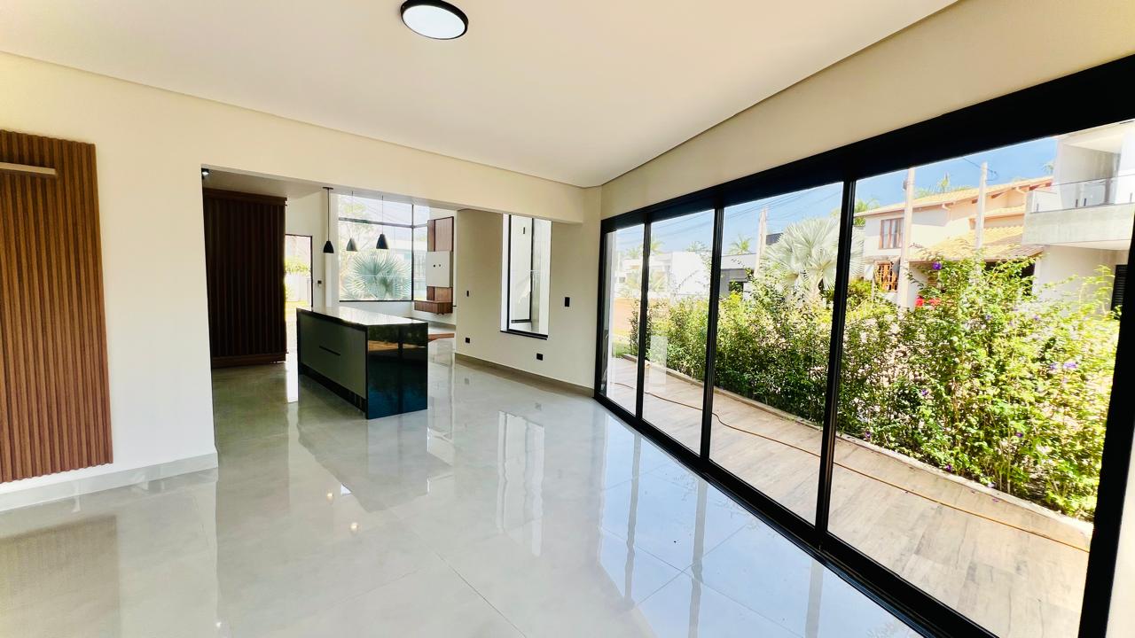 Casa com 3 suítes à venda, 224m² por R$ 1.500.000 - Condomínio Portal Ville Jardim Europa - Boituva/SP