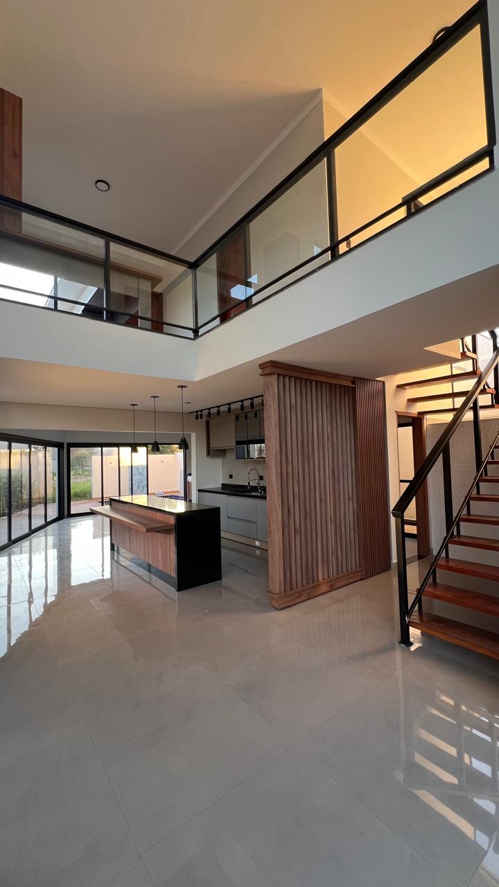 Casa com 3 suítes à venda, 220m² por R$ 1.700.000 - Condomínio Portal Ville Jardim Europa - Boituva/SP