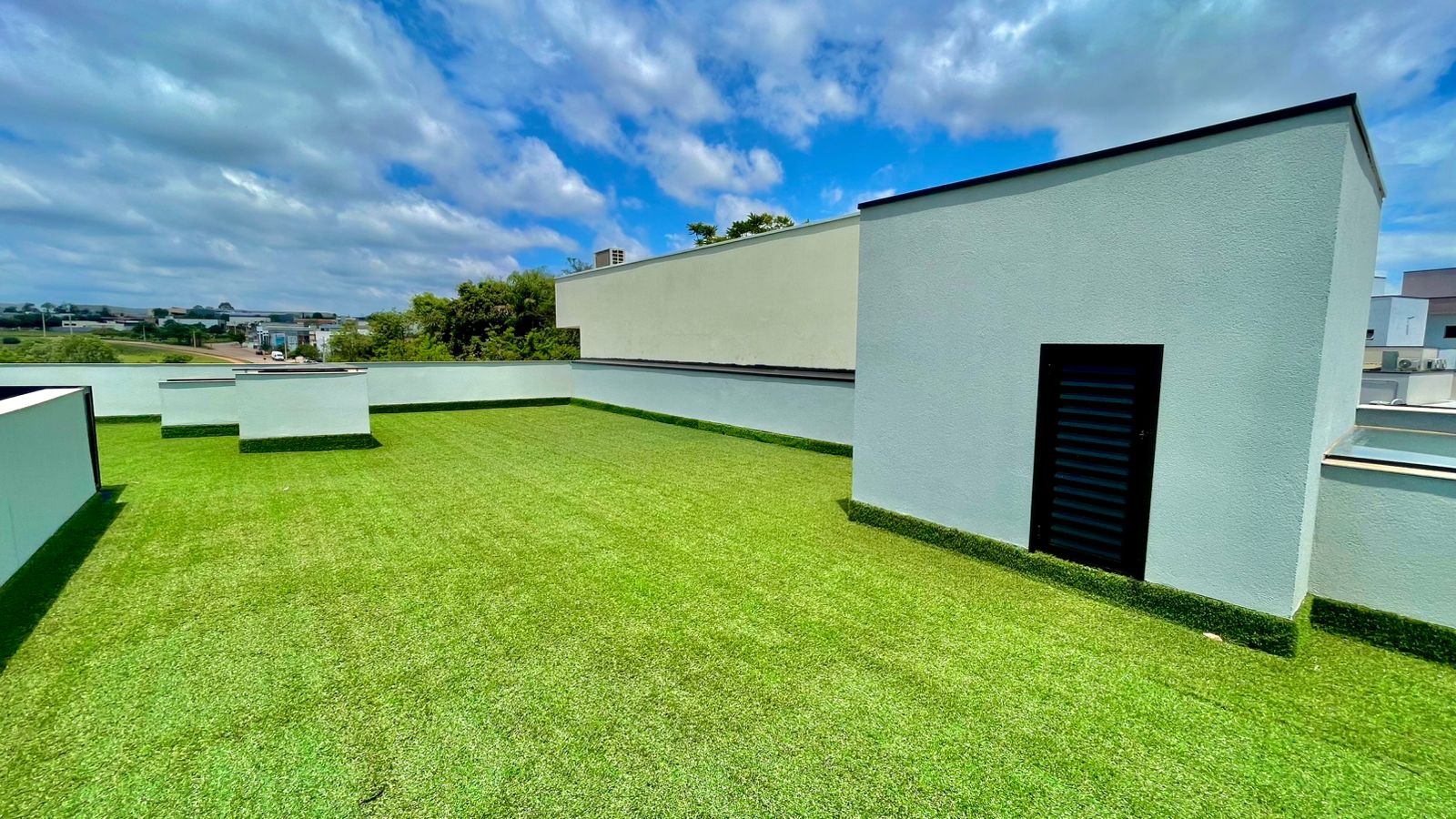 Casa de alto padrão com 3 dormitórios à venda, 220m² por R$ 1.400.000 - Condomínio Jardim Europa - Boituva/SP