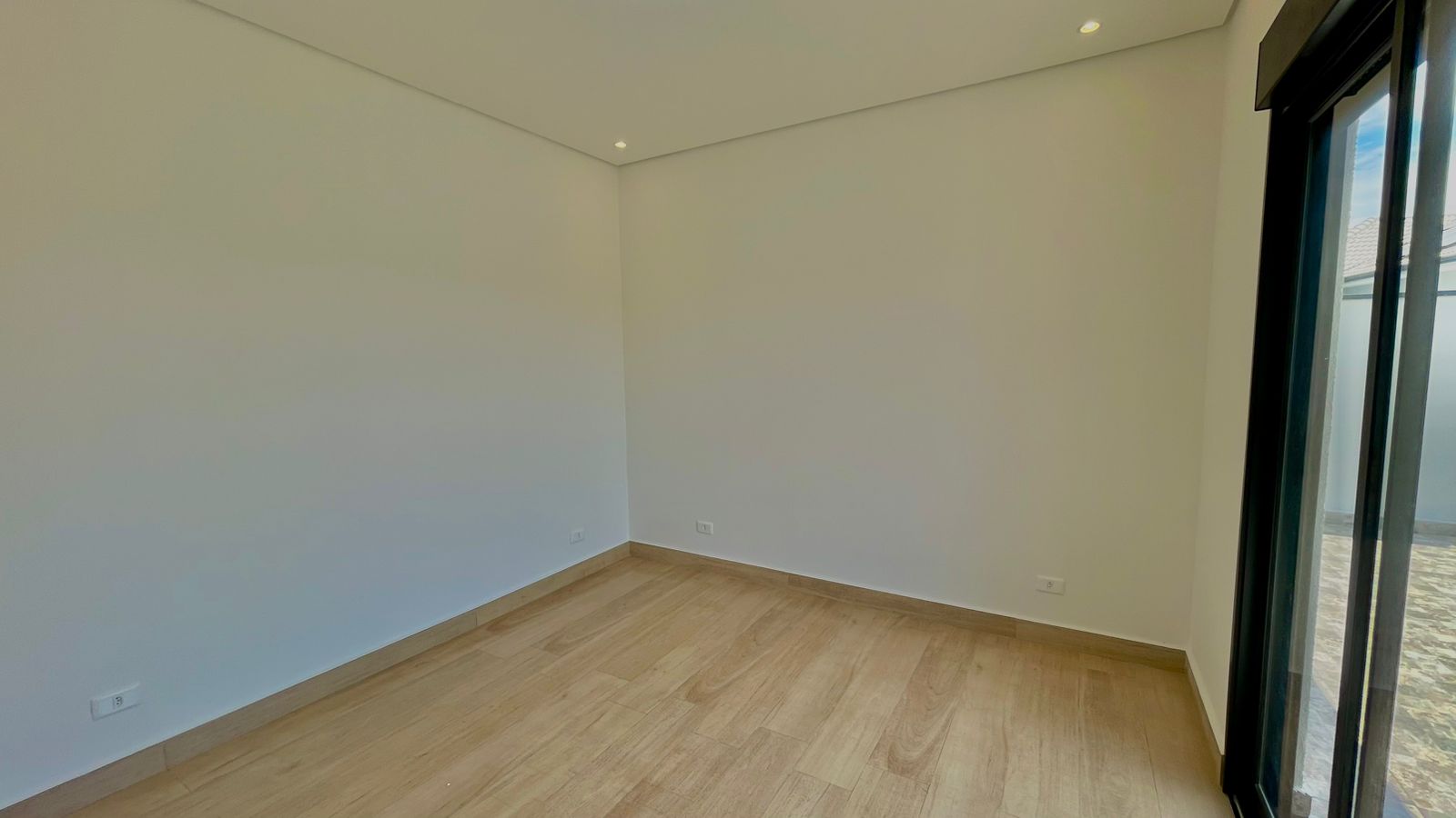 Casa de alto padrão com 3 dormitórios à venda, 220m² por R$ 1.400.000 - Condomínio Jardim Europa - Boituva/SP