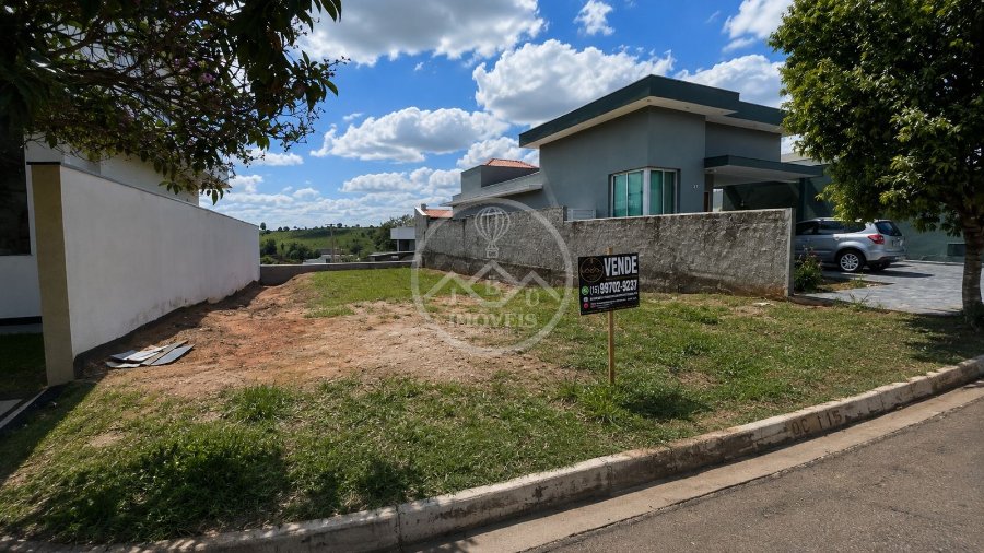Terreno à venda, 250m² por R$ 240.000 - Condomínio Tropicália Garden - Boituva/SP