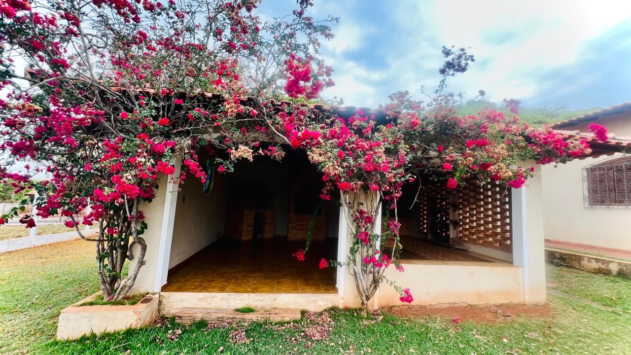 Chácara com 4 dormitórios à venda, 260m² por R$ 750.000 – Tropicália Park – Boituva/SP