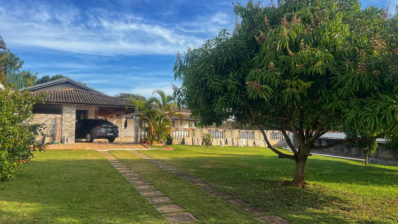 Chácara com 3 dormitórios à venda, 204m² por R$ 860.000 - Condomínio Green Ville I - Boituva/SP