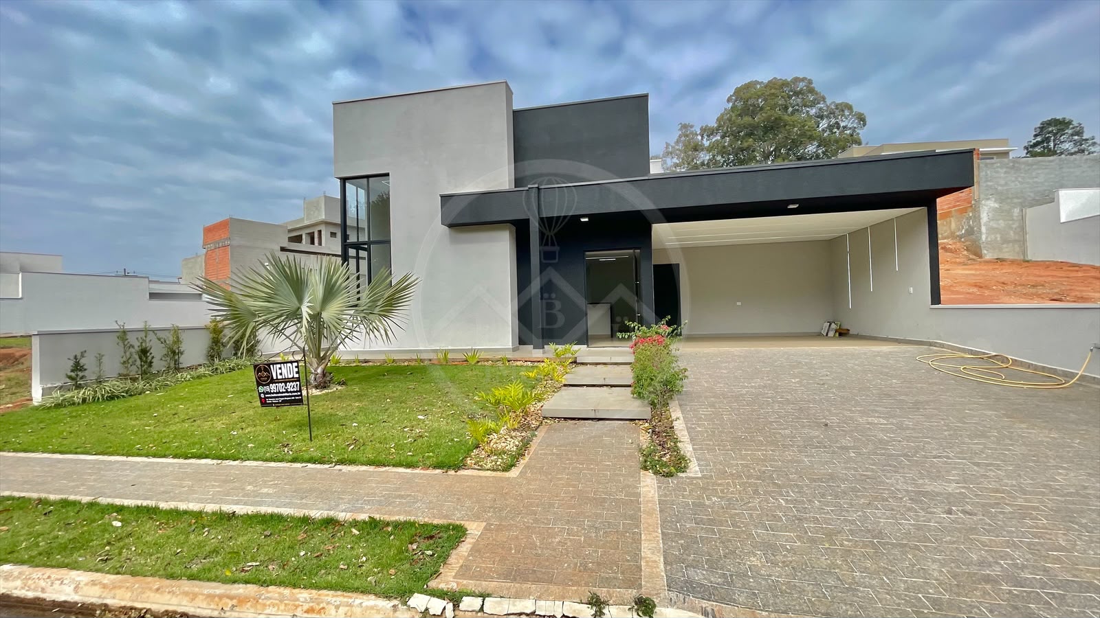Casa com 3 suítes à venda, 194m² por R$ 990.000 - Tropicalia Garden - Boituva/SP