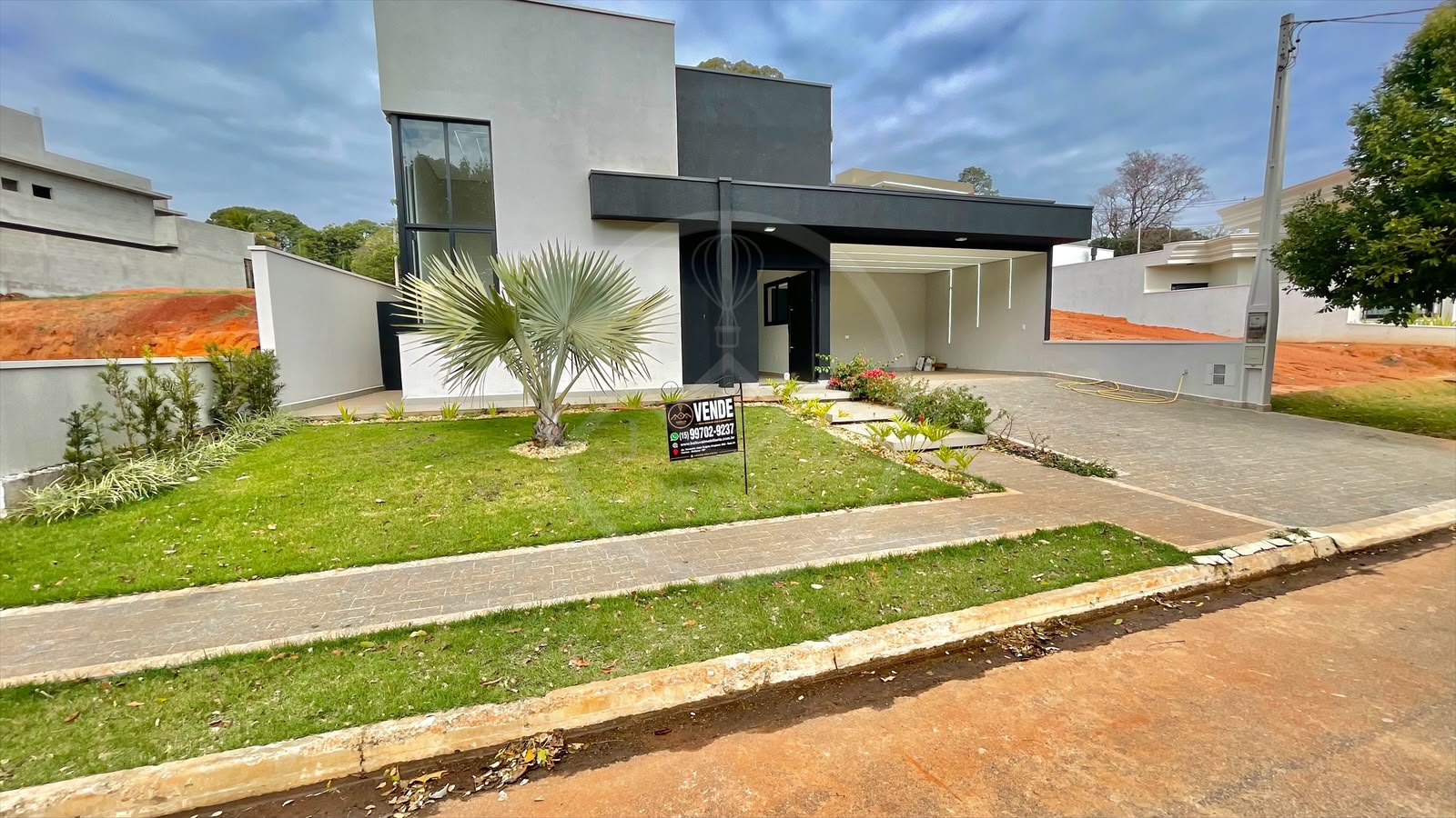 Casa com 3 suítes à venda, 194m² por R$ 990.000 - Tropicalia Garden - Boituva/SP