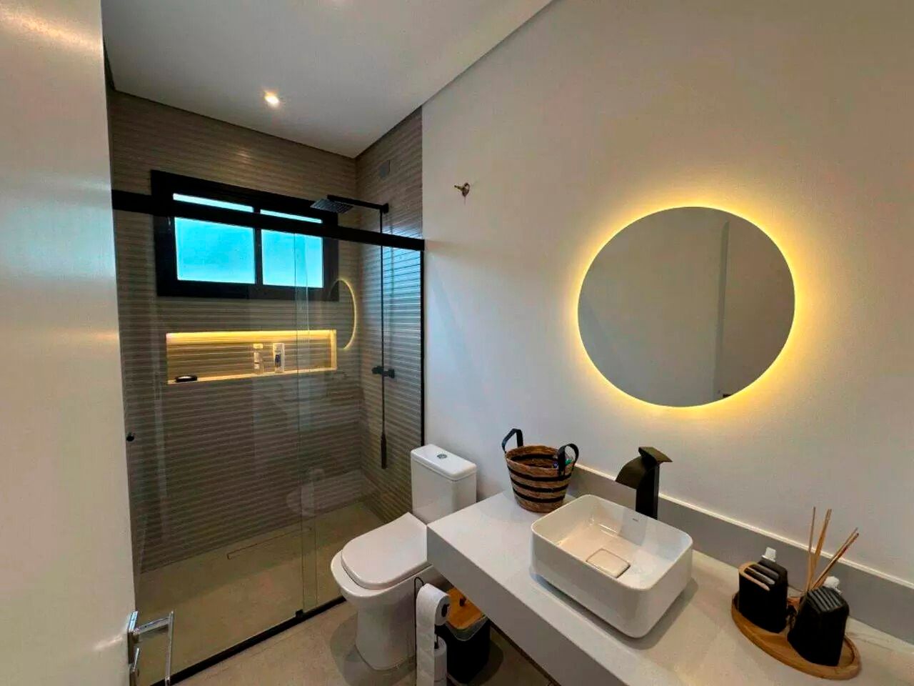 Casa de alto padrão com 4 suítes à venda, 360m² por R$ 1.785.000 - Condomínio Residencial São José - Boituva/SP