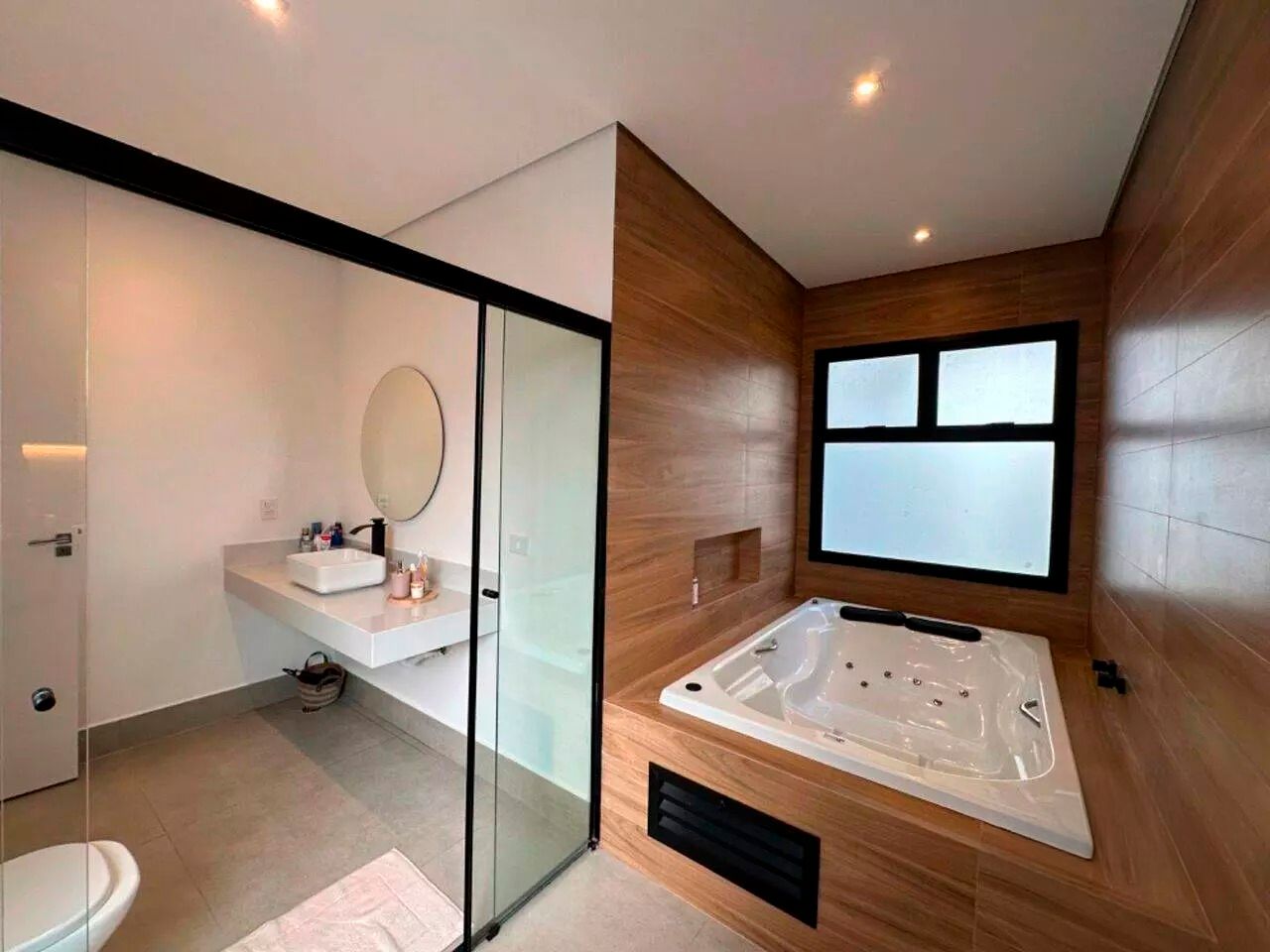 Casa de alto padrão com 4 suítes à venda, 360m² por R$ 1.785.000 - Condomínio Residencial São José - Boituva/SP