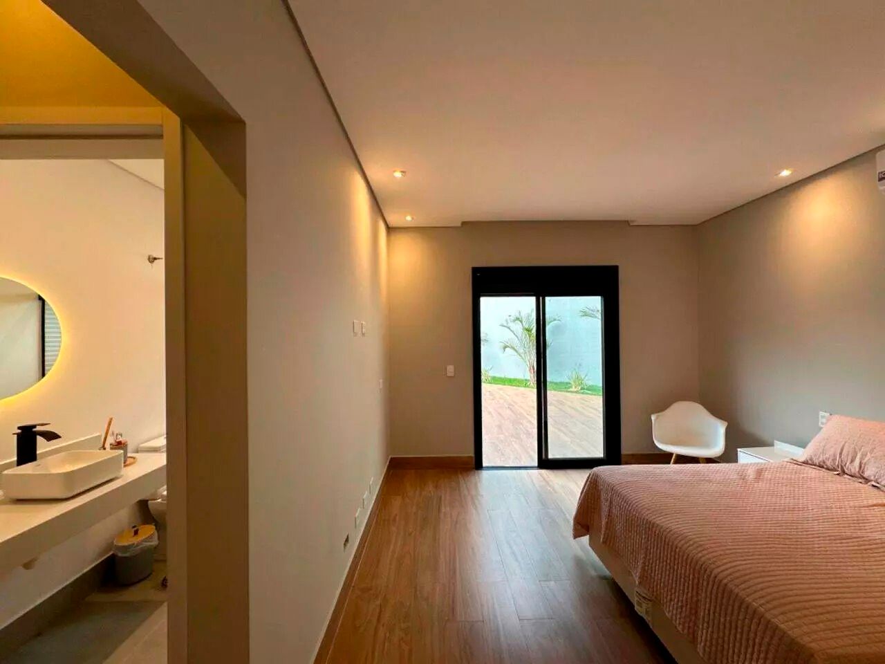 Casa de alto padrão com 4 suítes à venda, 360m² por R$ 1.785.000 - Condomínio Residencial São José - Boituva/SP