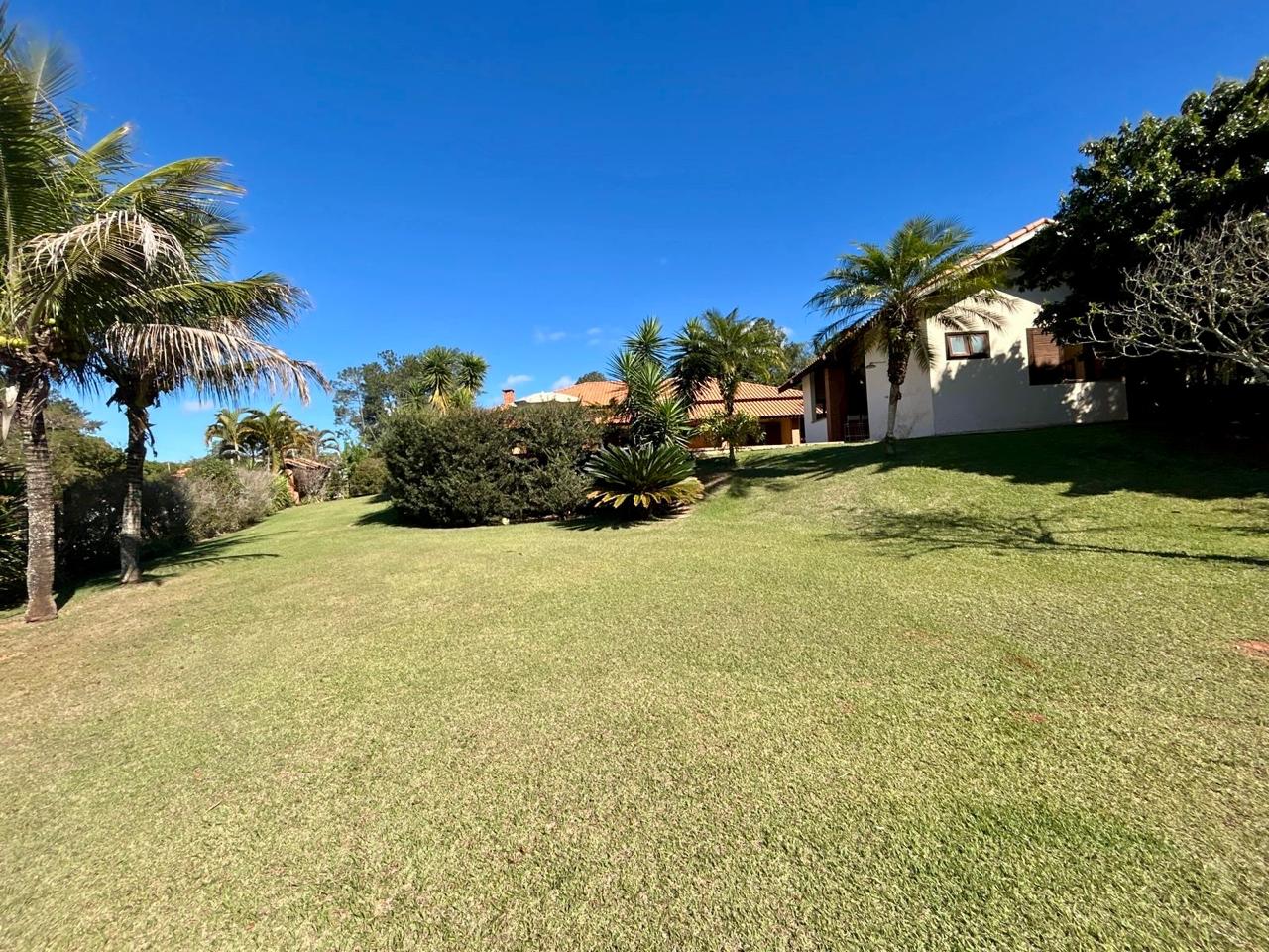 Chácara com 5 dormitórios (3 suítes) à venda, 360m² por R$ 1.200.000 - Boituva/SP