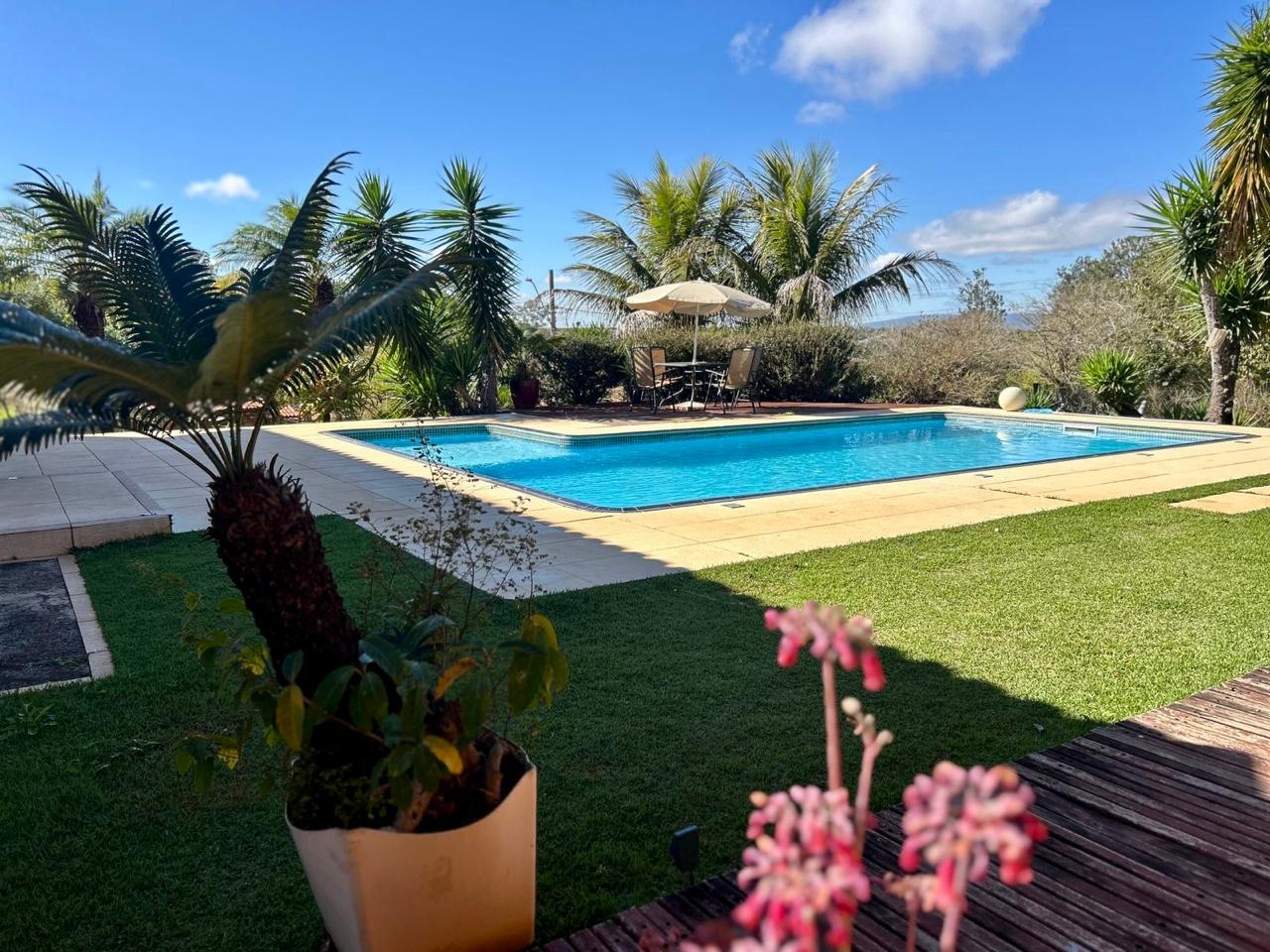 Chácara com 5 dormitórios (3 suítes) à venda, 360m² por R$ 1.200.000 - Boituva/SP
