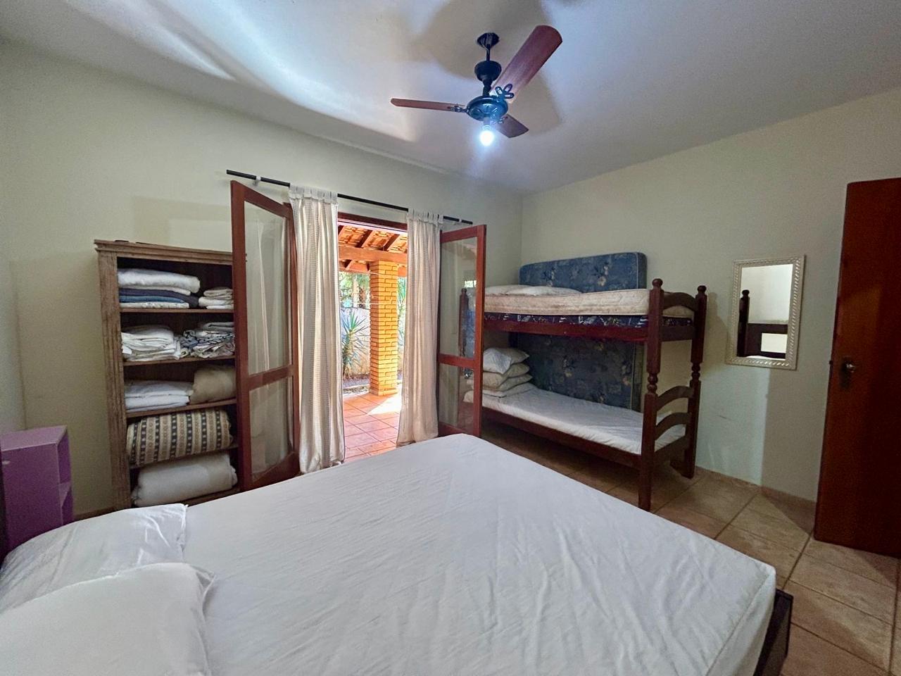 Chácara com 5 dormitórios (3 suítes) à venda, 360m² por R$ 1.200.000 - Boituva/SP