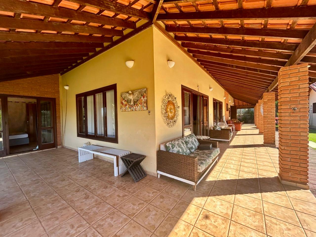 Chácara com 5 dormitórios (3 suítes) à venda, 360m² por R$ 1.200.000 - Boituva/SP
