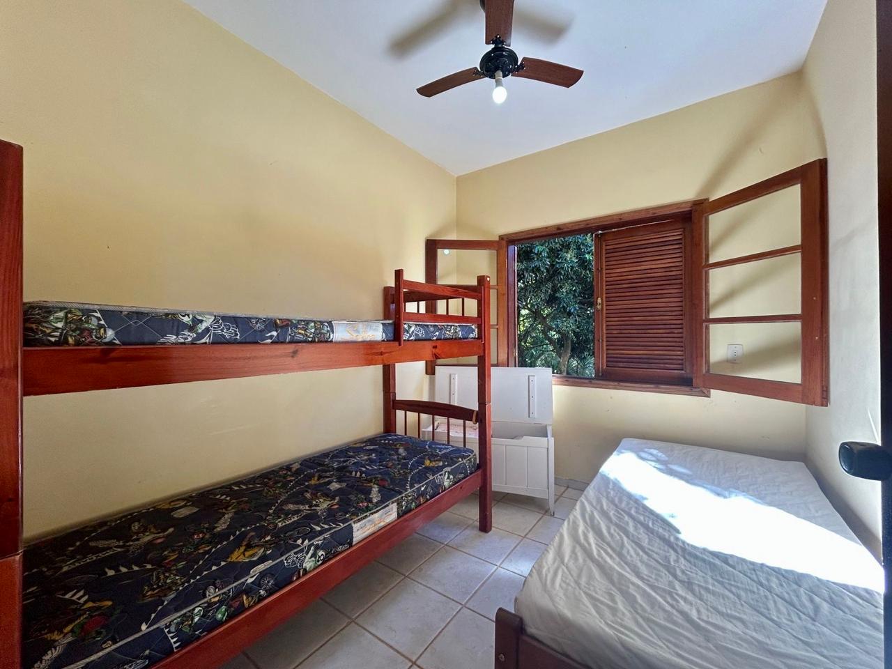 Chácara com 5 dormitórios (3 suítes) à venda, 360m² por R$ 1.200.000 - Boituva/SP