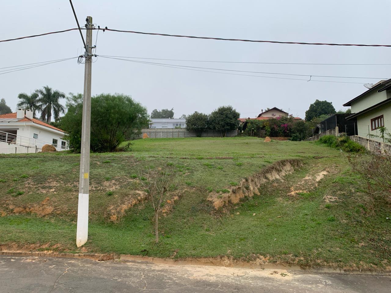 Terreno à venda com 1.502m² por R$ 440.000 - Condomínio Saint Claire - Boituva/SP