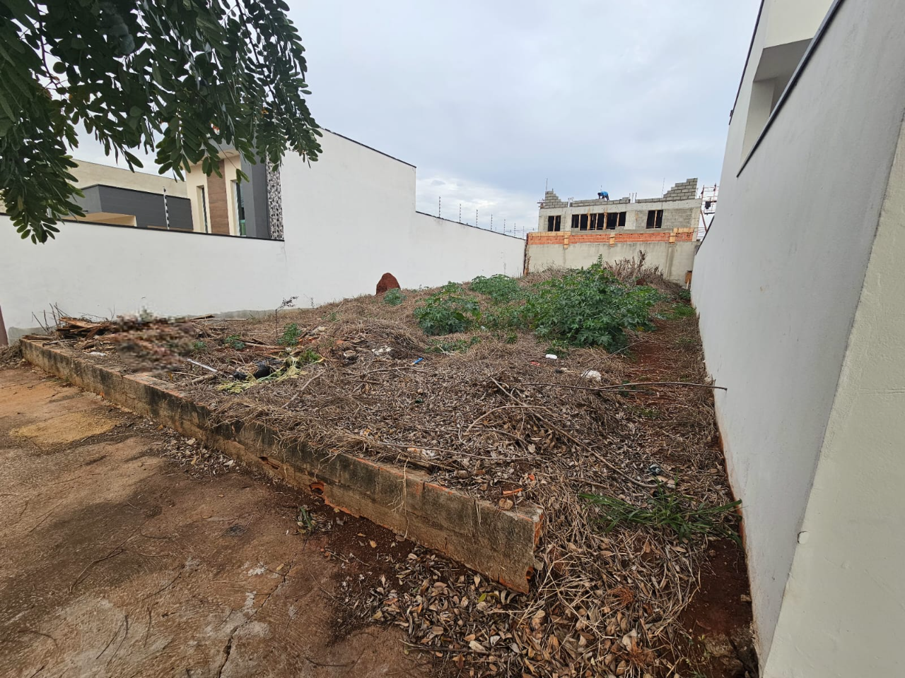 Terreno à venda com 257,67m² por R$ 250.000 - Portal Ville Azaleia - Boituva/SP
