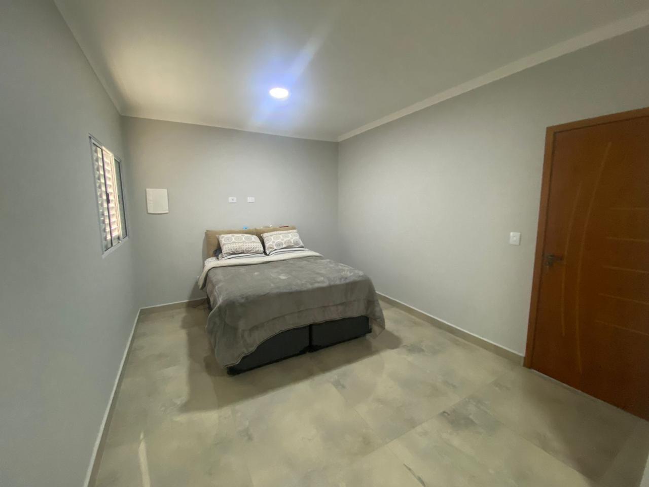 Sobrado à venda com 3 dormitórios por R$ 500.000 - Bairro Faculdade - Boituva/SP