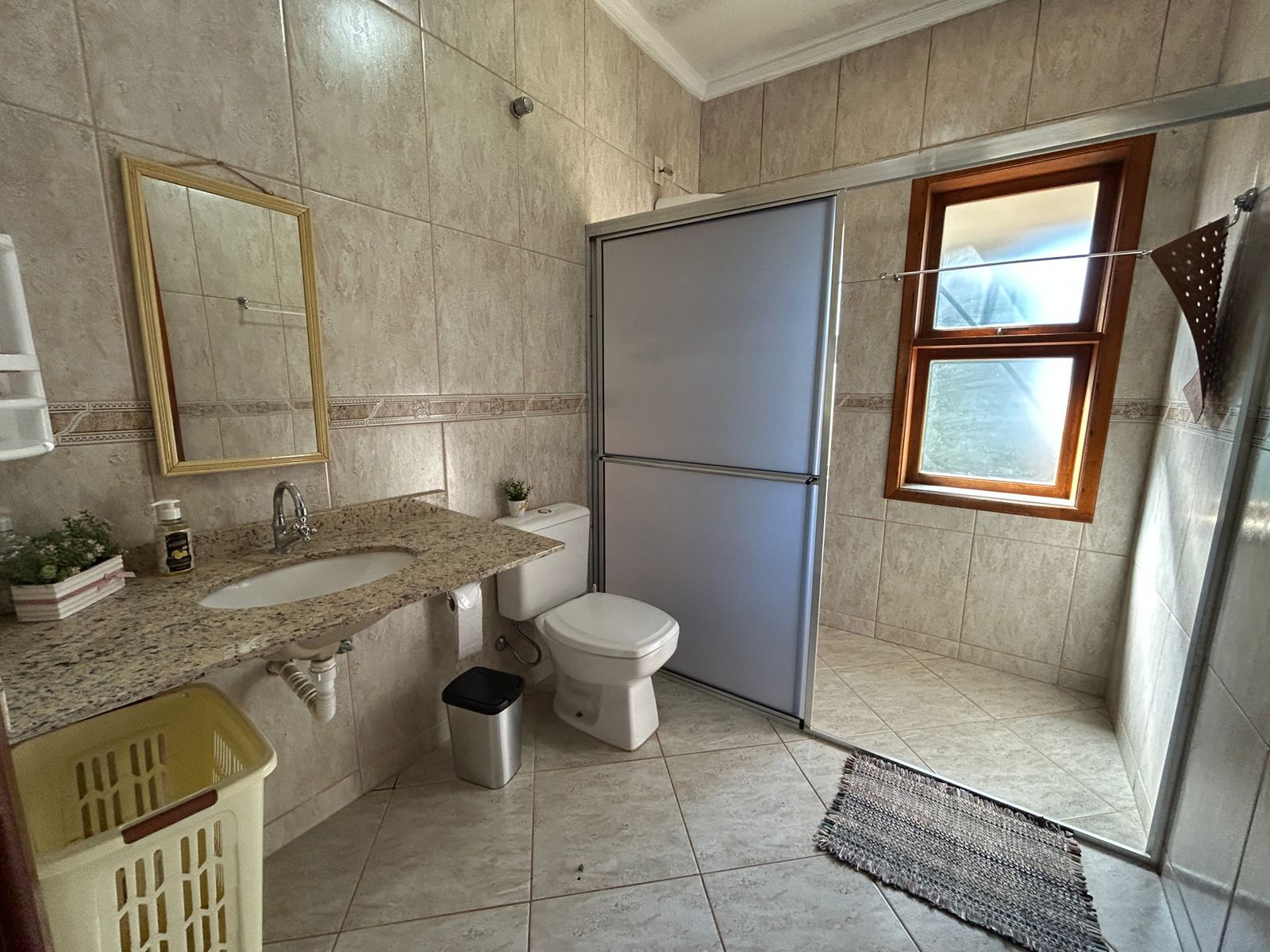 Chácara com 3 dormitórios à venda, 200m² por R$ 950.000 - Condomínio Nova Rheata - Boituva/SP