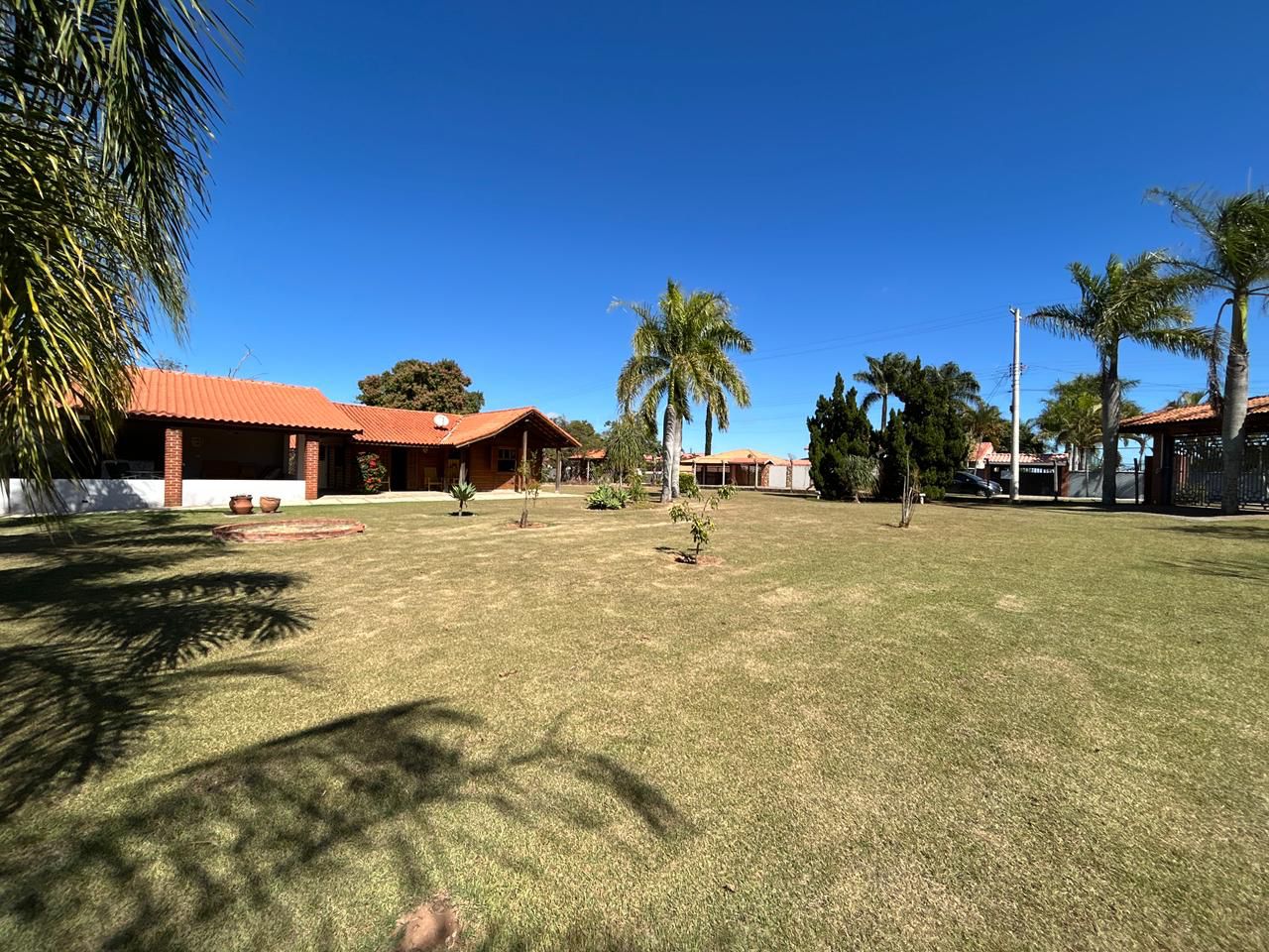 Chácara com 3 dormitórios à venda, 230m² por R$ 799.000 - Condomínio Nova Rheata - Boituva/SP