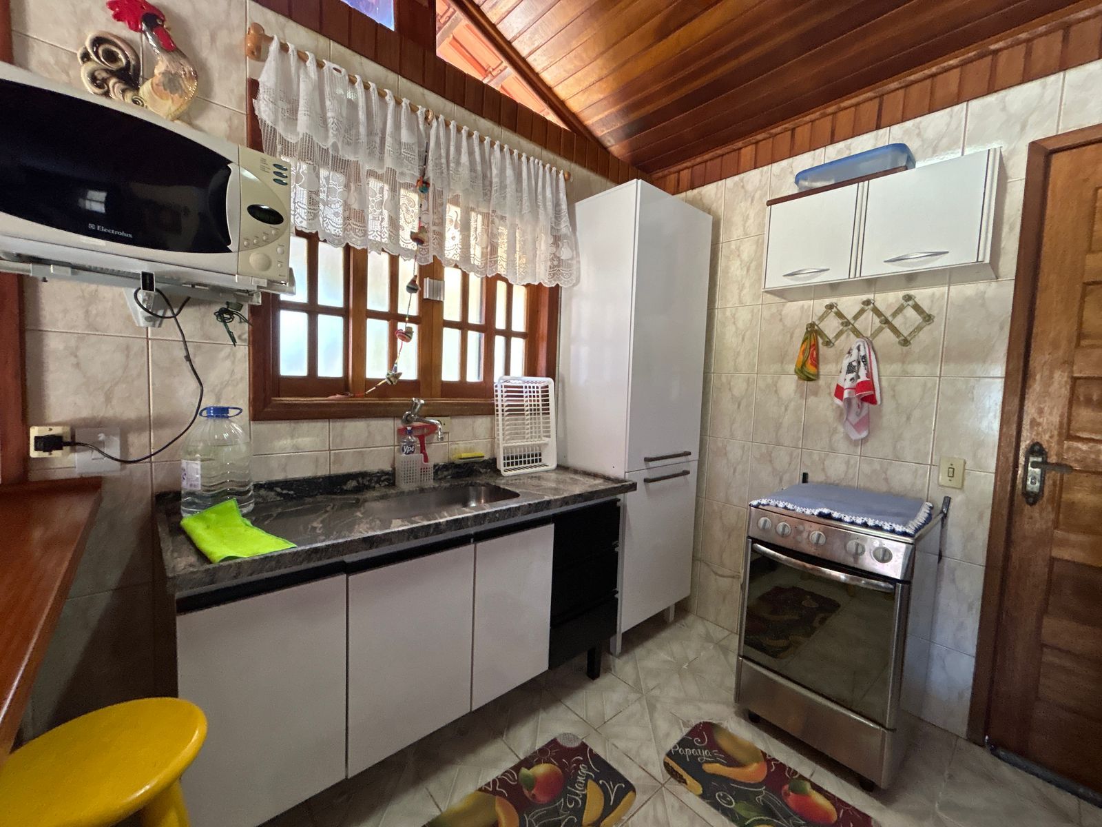 Chácara com 3 dormitórios à venda, 230m² por R$ 799.000 - Condomínio Nova Rheata - Boituva/SP