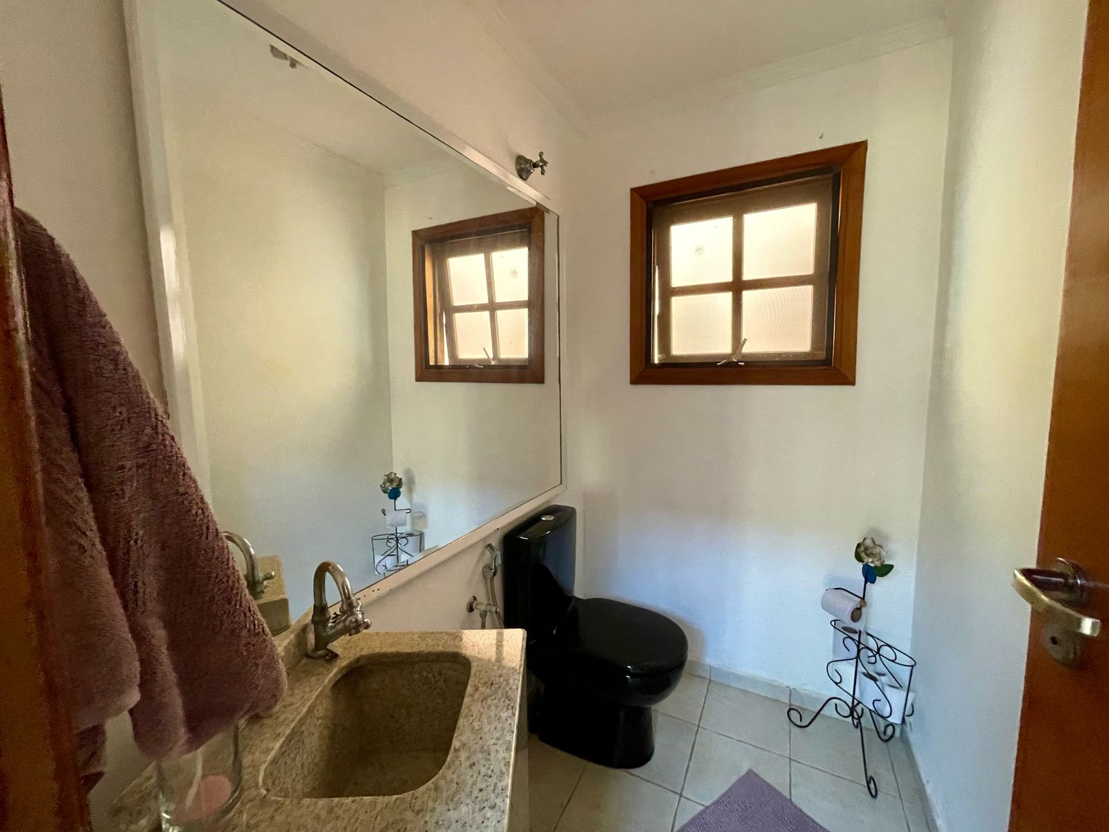 Chácara com 5 dormitórios à venda, 600m² por R$ 1.170.000 - Condomínio Fechado - Boituva/SP